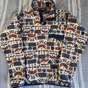 Fun Patagonia fleece pullover
